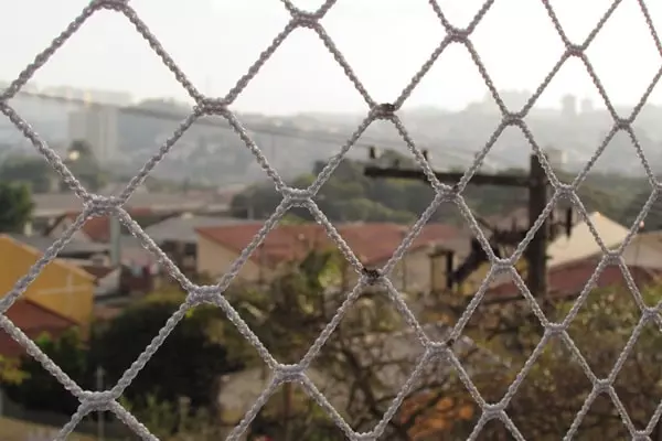 Telas de proteção na casa Verde