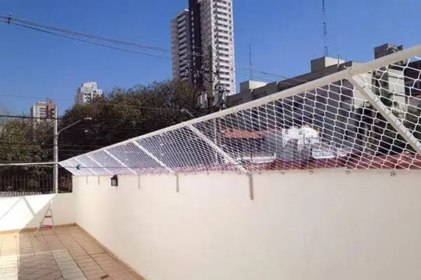 Tela 45 graus de quintal para gato
